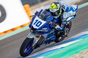El riojano Unai Orradre hace historia a sus 16 años ganando su primera carrera de Supersport